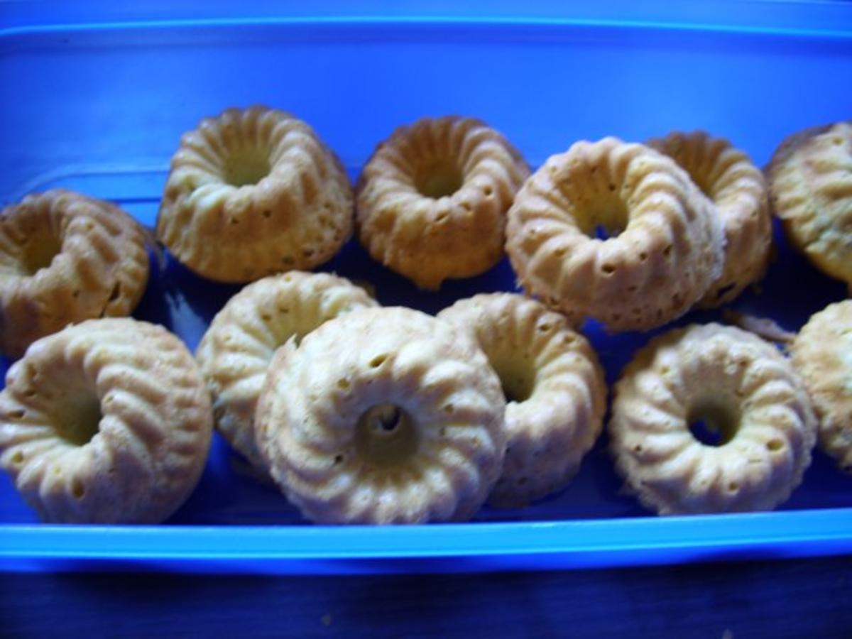 Kleine Kuchen: Minigugelhupfe - Rezept