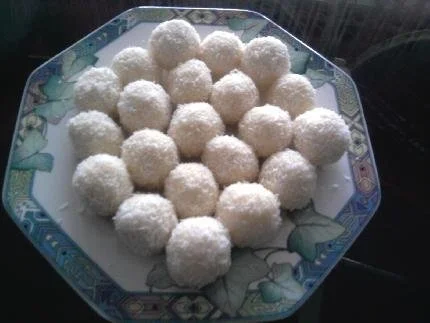 Rezept: Amayllis selbstgemachte Rafaello Amayllis selbstgemachte Rafaello - Rezept