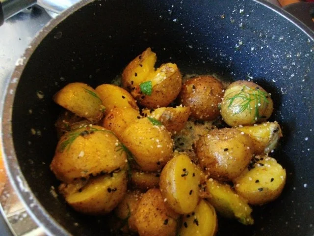 Fisch in Weißwein-Sahne Sauce mit Sesambratlingen - Rezept - Bild Nr. 14