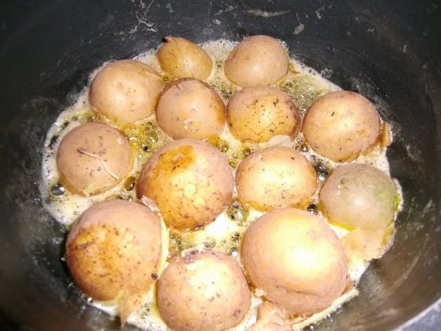 Fisch in Weißwein-Sahne Sauce mit Sesambratlingen - Rezept - Bild Nr. 13