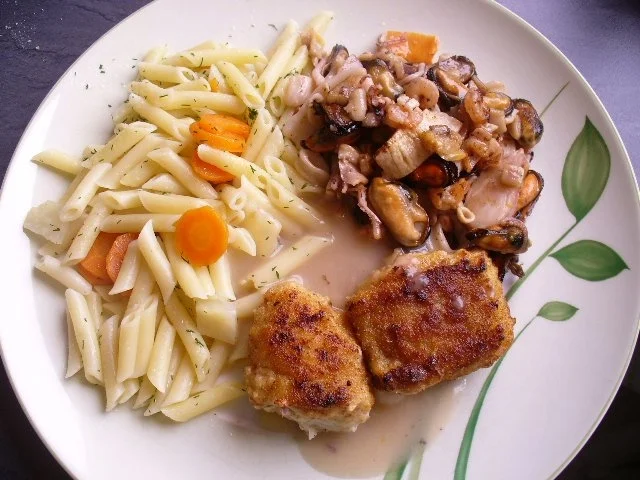 Rezept: Butternudeln mit Frutti di Mare und Zander Bild Nr. 7 Butternudeln mit Frutti di Mare und Zander - Rezept - Bild Nr. 7