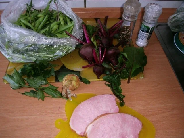 Rezept: Kasseler mit Rote Bete - Gemüse und Bohnen Bild Nr. 3 Kasseler mit Rote Bete - Gemüse und Bohnen - Rezept - Bild Nr. 3