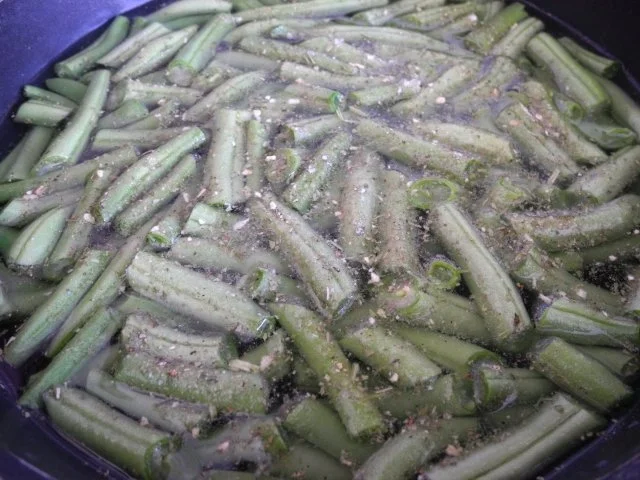 Suppen & Eintöpfe :  Bunte Gemüsesuppe mit gebratenen Filetstückchen - Rezept - Bild Nr. 3