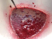 Rezept: Mhh... Schlemmer-Himbeer-Quark-Eis fรผr die Eismaschine auch als Sorbet Mhh... Schlemmer-Himbeer-Quark-Eis fรผr die Eismaschine auch als Sorbet - Rezept