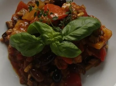 Rezept: Pikanter Gemüsesalat aus Sizilien Bild Nr. 3 Pikanter Gemüsesalat aus Sizilien - Rezept - Bild Nr. 3