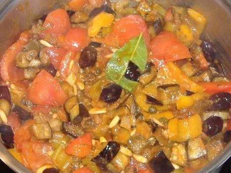 Rezept: Pikanter Gemüsesalat aus Sizilien Bild Nr. 6 Pikanter Gemüsesalat aus Sizilien - Rezept - Bild Nr. 6