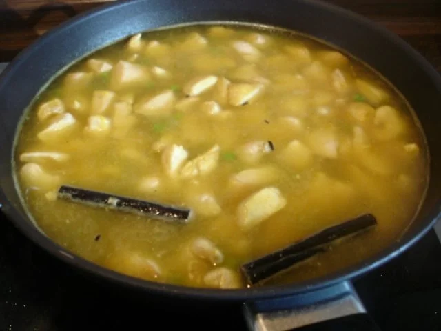 Rezept: Reis mit Zimt-Huhn Bild Nr. 9 Reis mit Zimt-Huhn - Rezept - Bild Nr. 9