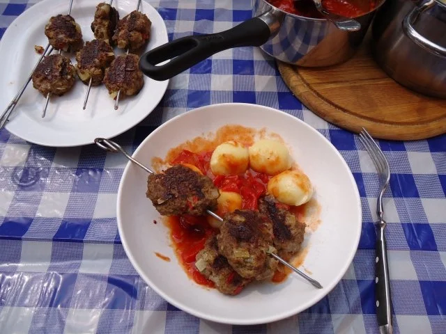 Rezept: Feurige Hackspieße Feurige Hackspieße - Rezept