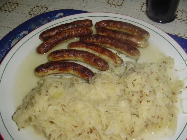 Rezept: Einfache Nürnberger Bratwürste einfach aber lecker. Einfache Nürnberger Bratwürste einfach aber lecker. - Rezept