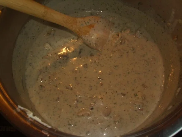 Rezept: Pasta in Puten-Champignon-Käsesoße Bild Nr. 6 Pasta in Puten-Champignon-Käsesoße - Rezept - Bild Nr. 6