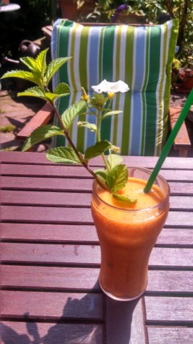 Smoothie  /  Daiquiri  /  Frozen Drink  /  Froop - Rezept - Bild Nr. 3