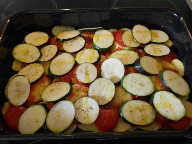 Griechischer Auflauf mit Zucchini und Schafskäse - Rezept - Bild Nr. 5