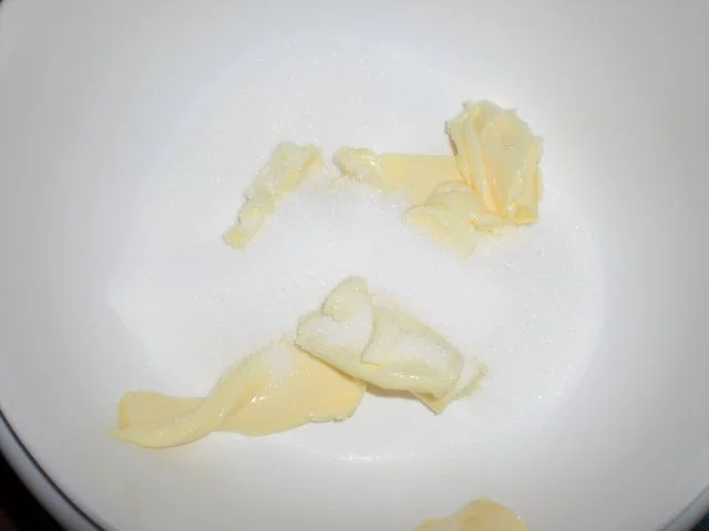 Rezept: Raffaello-Himbeer-Torte Bild Nr. 7 Raffaello-Himbeer-Torte - Rezept - Bild Nr. 7