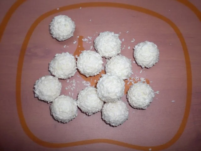 Rezept: Raffaello-Himbeer-Torte Bild Nr. 27 Raffaello-Himbeer-Torte - Rezept - Bild Nr. 27