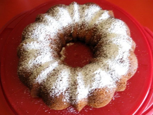 Rezept: Zitronen - Buttermilch - Gugelhupf Zitronen - Buttermilch - Gugelhupf - Rezept