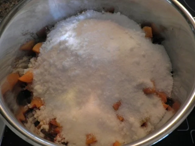 Rezept: Aprikosenkonfitüre mit Schwips Bild Nr. 5 Aprikosenkonfitüre mit Schwips - Rezept - Bild Nr. 5