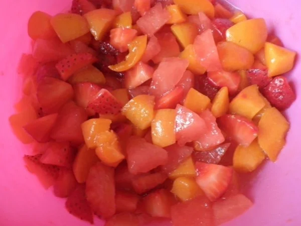 Rezept: Fruchtiger Sommersalat ... Bild Nr. 3 Fruchtiger Sommersalat ... - Rezept - Bild Nr. 3