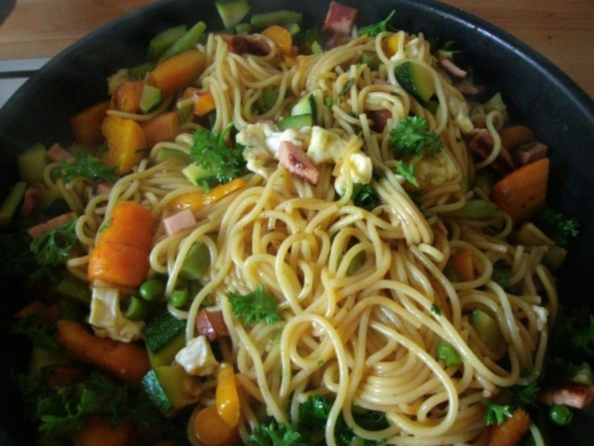 Gemüse Knoblauch -Spaghetti - Rezept - Bild Nr. 15