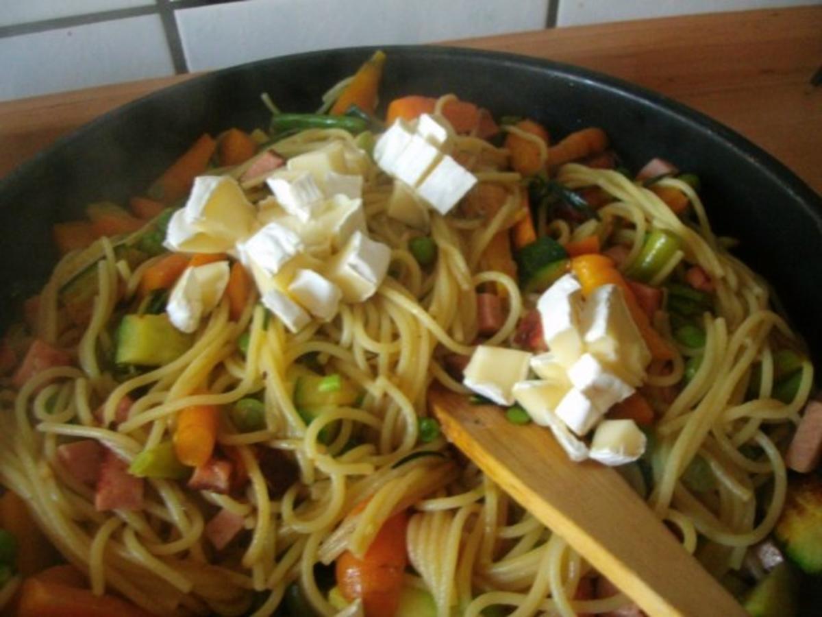 Gemüse Knoblauch -Spaghetti - Rezept - Bild Nr. 14
