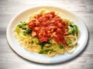 Zucchini Nudeln mit Tomaten Shrimps Sauce - Rezept