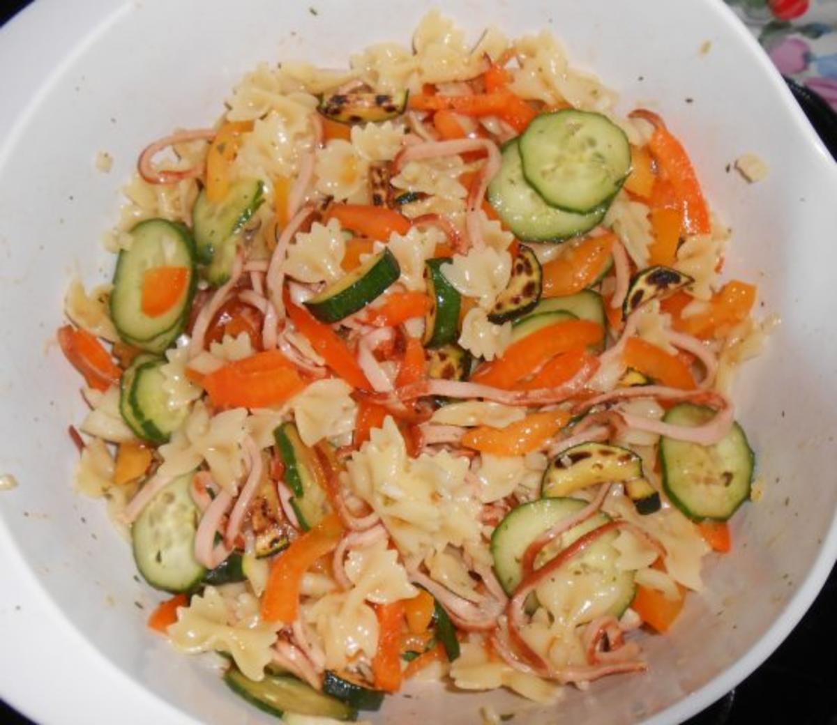 Nudelsalat *Sommerlaune* - Rezept - Bild Nr. 14