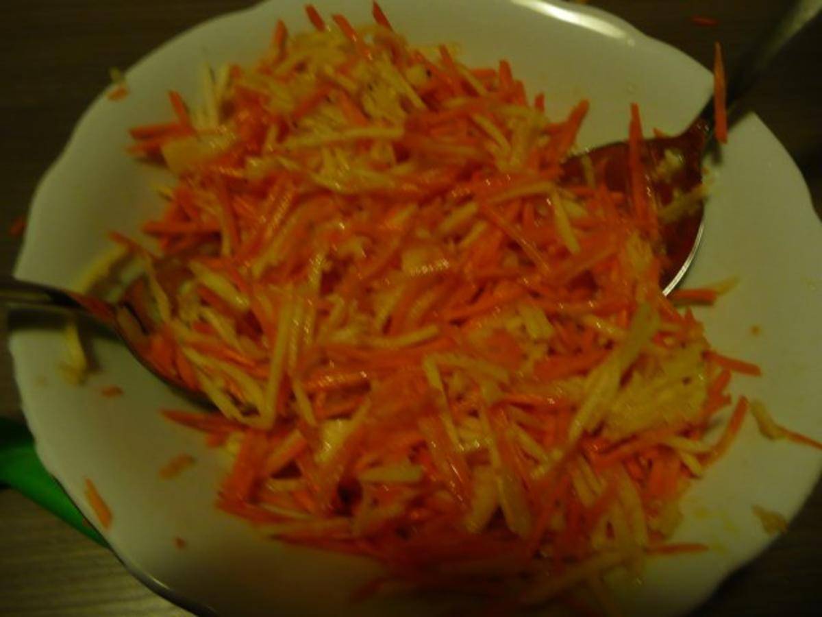Karotten - Apfelsalat - Rezept