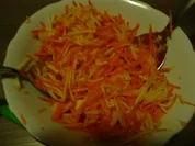 Karotten - Apfelsalat - Rezept
