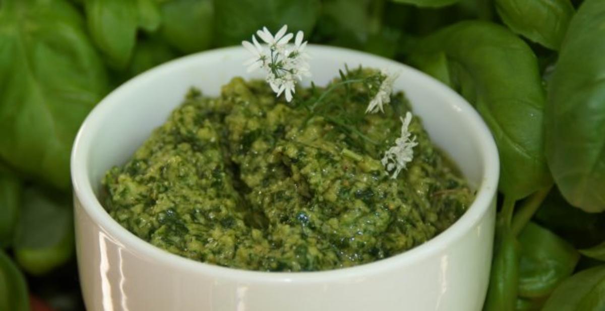 Thai-Basilikum &amp;quot;Pesto&amp;quot; - Rezept mit Bild - kochbar.de