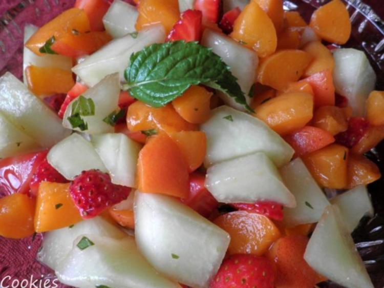 Sommerlicher Obstsalat - Rezept mit Bild - kochbar.de