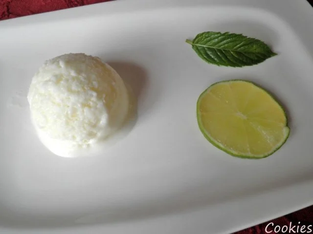 Rezept: Limetten - Buttermilch - Eis ... Bild Nr. 2 Limetten - Buttermilch - Eis ... - Rezept - Bild Nr. 2