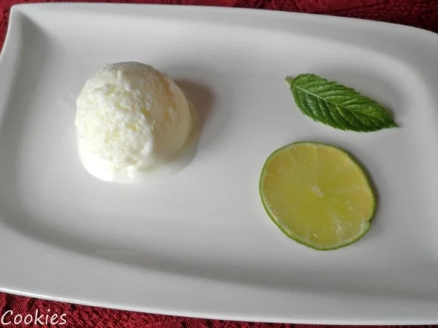 Rezept: Limetten - Buttermilch - Eis ... Bild Nr. 8 Limetten - Buttermilch - Eis ... - Rezept - Bild Nr. 8