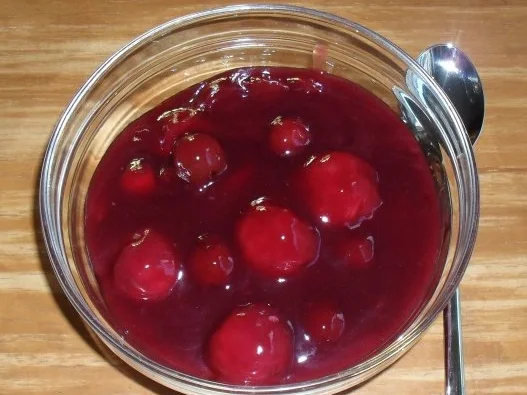 Kirschsuppe mit Klüten - Rezept - Bild Nr. 3