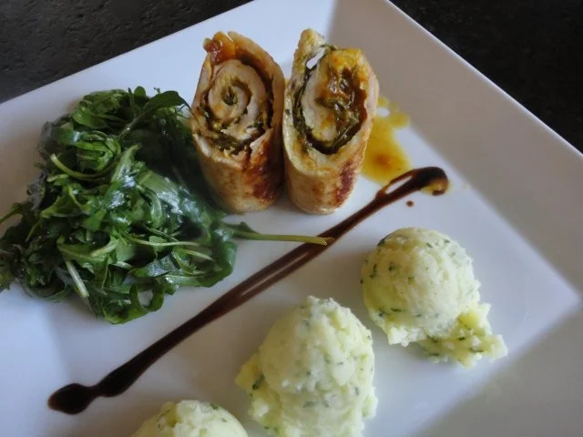 Rezept: fruchtige Puten Rouladen an Rucola Püree Bild Nr. 15 fruchtige Puten Rouladen an Rucola Püree - Rezept - Bild Nr. 15