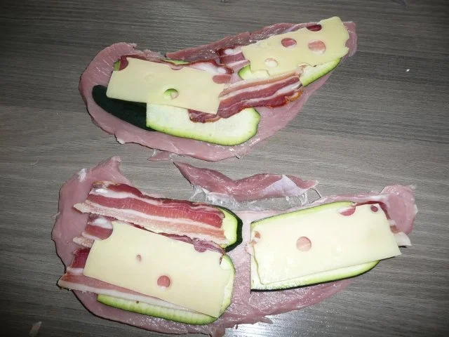 Menü : Zucchinisuppe,Schnitzel gefüllt an Ebly & Gemüse. - Rezept - Bild Nr. 3