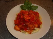 Nudeln mit Knoblauchwurst in Tomatensosse - Rezept