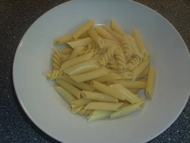 Nudeln mit Knoblauchwurst in Tomatensosse - Rezept - Bild Nr. 6