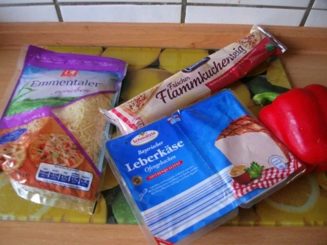 Rezept: Flammkuchen der etwas anderen Art Bild Nr. 3 Flammkuchen der etwas anderen Art - Rezept - Bild Nr. 3