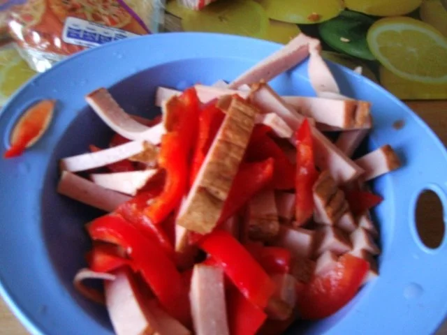 Rezept: Flammkuchen der etwas anderen Art Bild Nr. 4 Flammkuchen der etwas anderen Art - Rezept - Bild Nr. 4