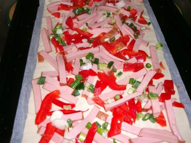 Rezept: Flammkuchen der etwas anderen Art Bild Nr. 6 Flammkuchen der etwas anderen Art - Rezept - Bild Nr. 6