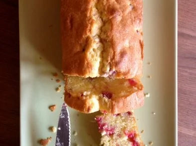 Rezept: Zitronenkuchen-Beerengetupft Bild Nr. 2 Zitronenkuchen-Beerengetupft - Rezept - Bild Nr. 2