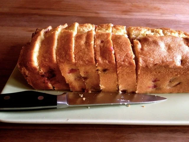 Rezept: Zitronenkuchen-Beerengetupft Bild Nr. 3 Zitronenkuchen-Beerengetupft - Rezept - Bild Nr. 3