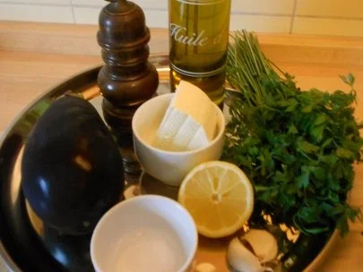 Gebackene Aubergine mit Petersilien-Knoblauch-Öl und Schafskäse - Rezept - Bild Nr. 2