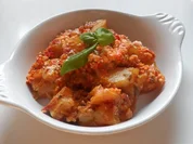 Mediterranes Kräuter-Kartoffelgratin mit Feta-Sesam-Kruste - Rezept