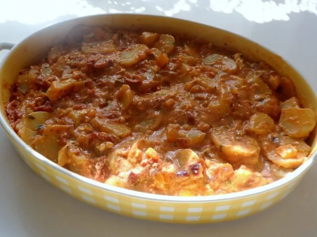 Mediterranes Kräuter-Kartoffelgratin mit Feta-Sesam-Kruste - Rezept - Bild Nr. 8