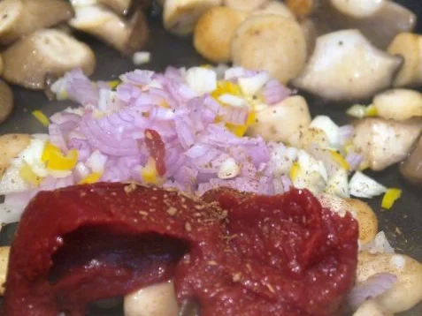 Rezept: Rindergeschnetzeltes mit Kräuterseitlingen und Vollkorn-Basmati-Reis Bild Nr. 11 Rindergeschnetzeltes mit Kräuterseitlingen und Vollkorn-Basmati-Reis - Rezept - Bild Nr. 11