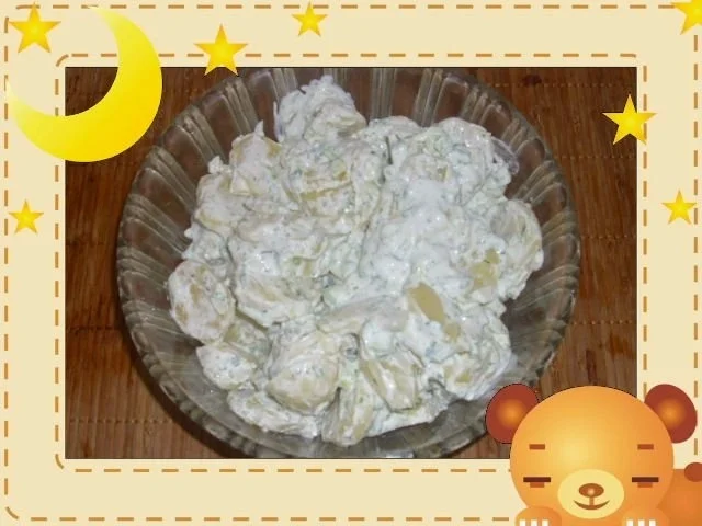 Kartoffelsalat mit Kräutersauce - Rezept
