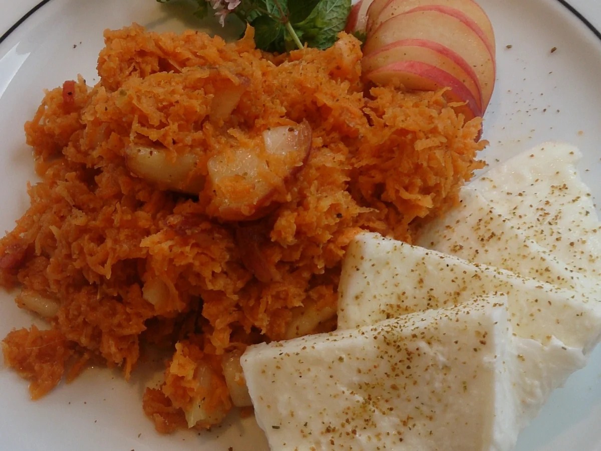 Möhren-Pfirsch-Mozzerella-Salat - Rezept - Bild Nr. 275