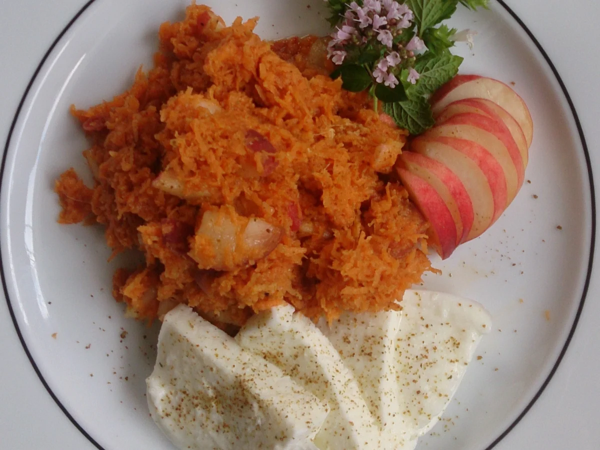 Möhren-Pfirsch-Mozzerella-Salat - Rezept - Bild Nr. 281