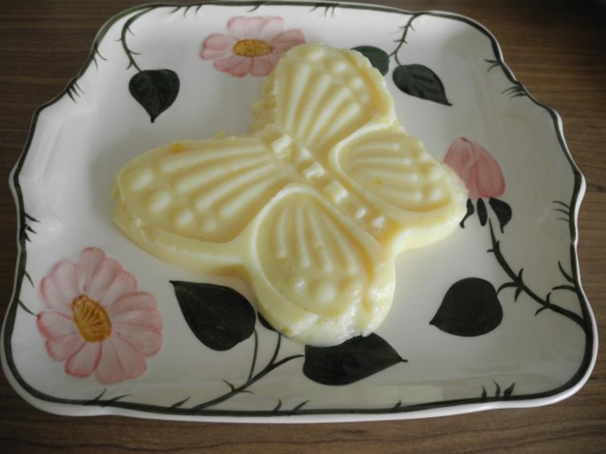 Dessert : Vanillepudding an gedünsteten Pflaumen - Rezept - Bild Nr. 7