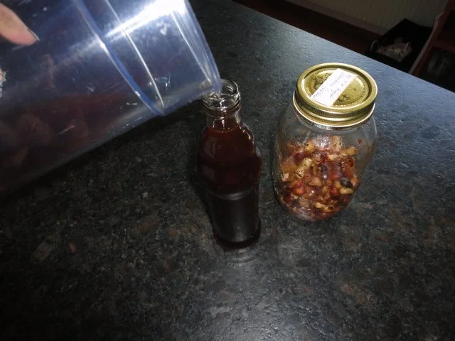 Rezept: Haselnuss Likör Bild Nr. 14 Haselnuss Likör - Rezept - Bild Nr. 14